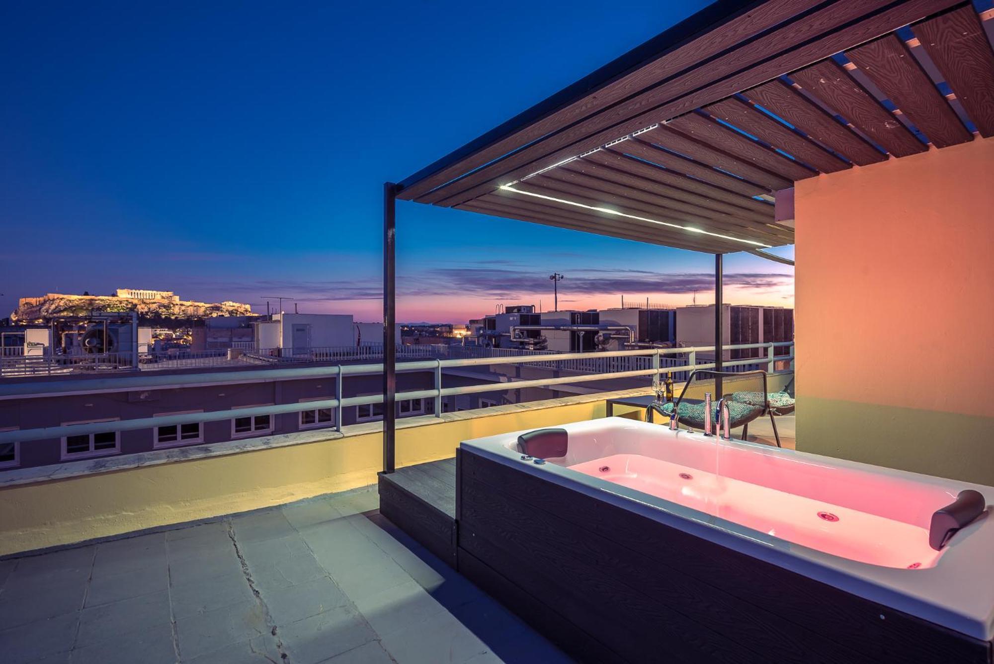 Acropolis View Mini Sky Suite & Hot Tub Atenas Exterior foto